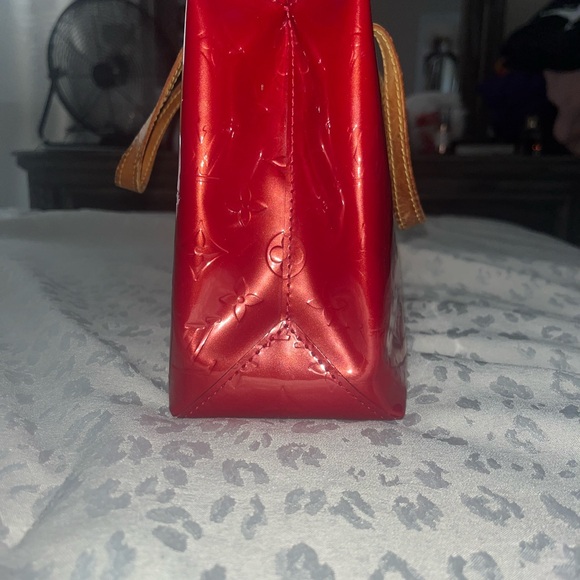 LV small hand tote . I have had for about 2 years . It’s vintage - Picture 3 of 3